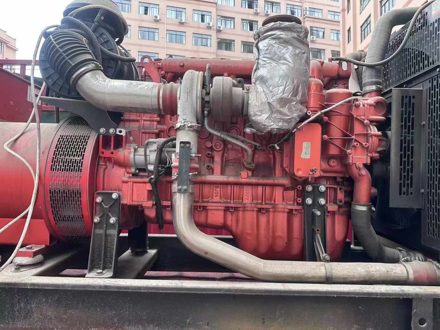 乐至如何选择适合 600kW 柴油发电机组的过载保护器？